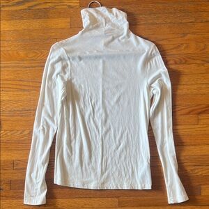 GAP White Long-Sleeve Turtleneck Top